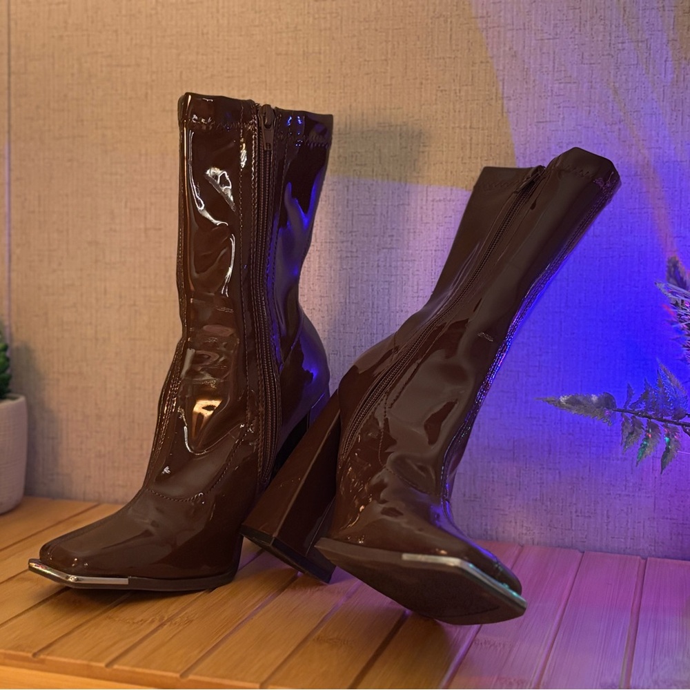 Forever 21 Glossy Brown Heeled Boots